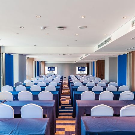 Holiday Inn Express Shanghai Baoyang By Ihg Εξωτερικό φωτογραφία