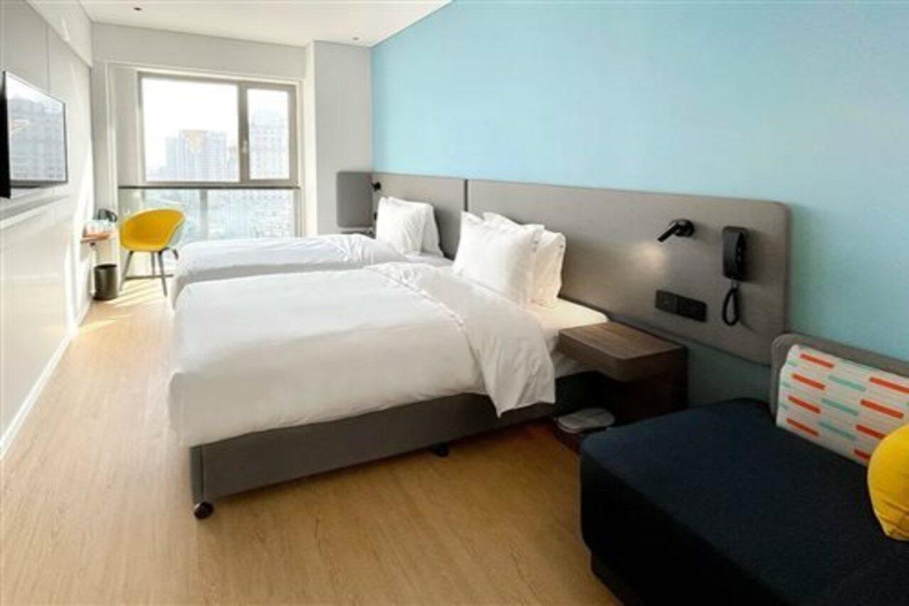 Holiday Inn Express Shanghai Baoyang By Ihg Εξωτερικό φωτογραφία