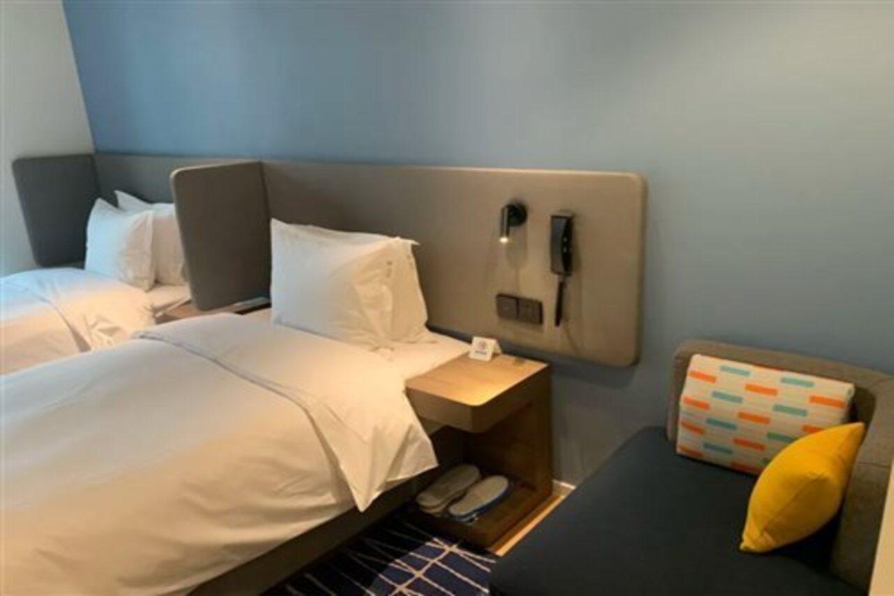 Holiday Inn Express Shanghai Baoyang By Ihg Εξωτερικό φωτογραφία
